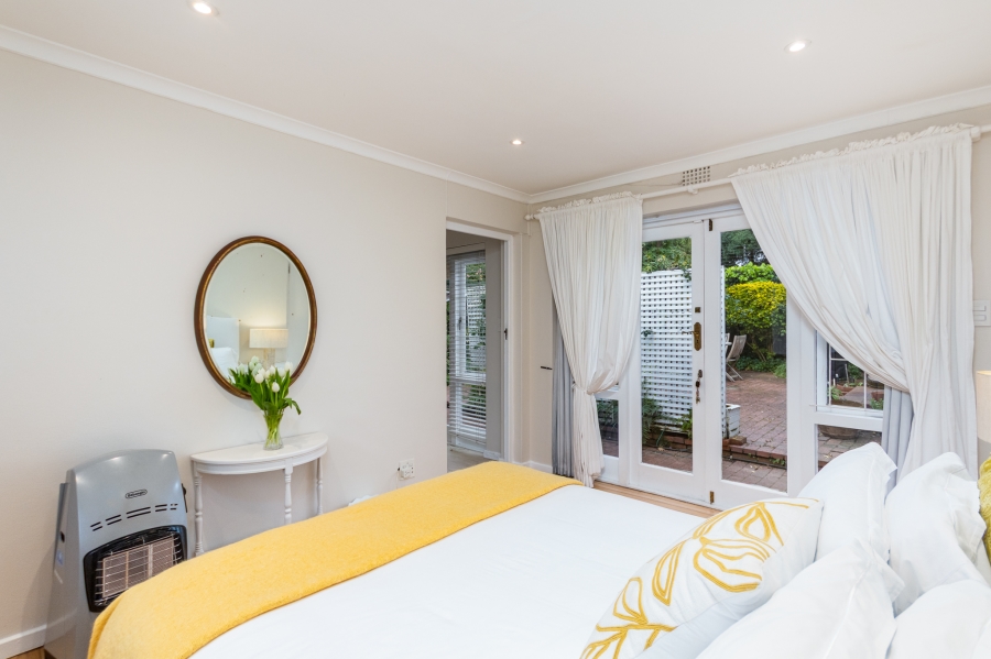 To Let 2 Bedroom Property for Rent in Claremont Upper Western Cape